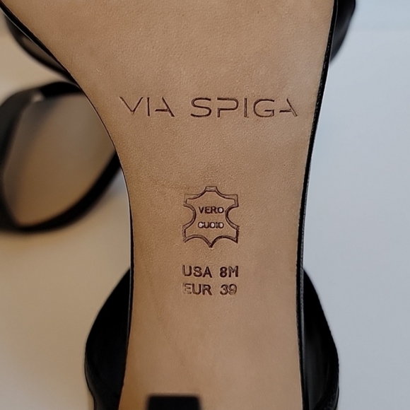 Via Spiga. Black Leather & Suede High Heels. 4" Stilleto. Sexy Heels. High Heels - Picture 3 of 4